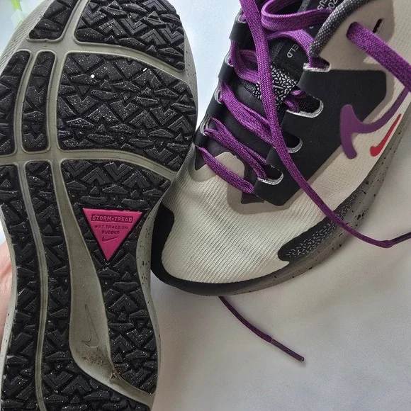 Nike Air Zoom Pegasus 39 Shield Womens 6.5 White Purple Running Shoes - Picture 7 of 16